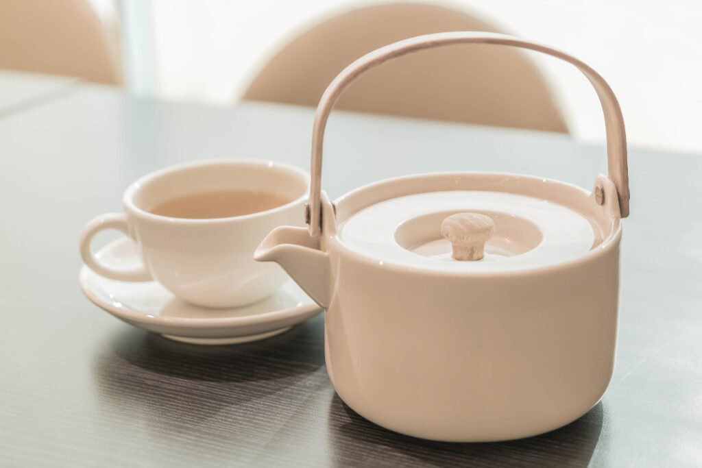 Tea Set via topntp at 123rf.com